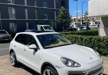 Porsche Cayenne 195.000 km 21.900 &euro; Fürth 90766