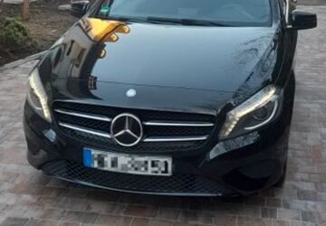 Mercedes-Benz A 200 117.500 km 11.800 &euro; Nürnberg 90480