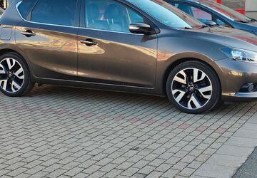 Nissan Pulsar 106.000 km 10.990 &euro; Neustadt Aisch 91413