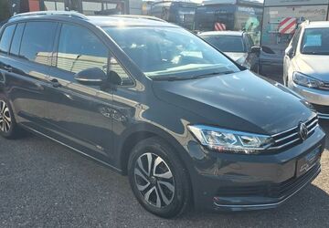 VW Touran 99.356 km 21.900 &euro; Fürth 90763