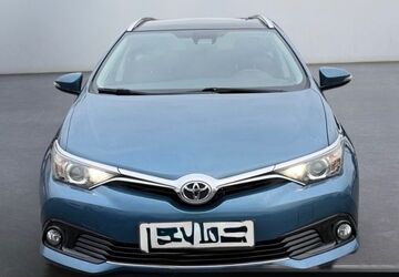 Toyota Auris Touring Sports 146.000 km 8.950 &euro; Erlangen 91056