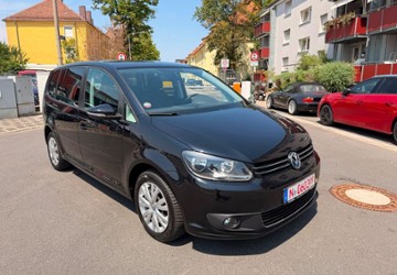 VW Touran 96.000 km 9.950 &euro; Nürnberg 90431