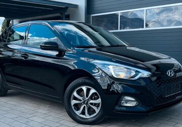 Hyundai i20 56.600 km 10.799 &euro; Neunkirchen am Brand 91077