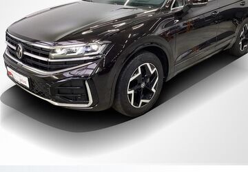 VW Touareg 22.335 km 61.980 &euro; Fürth 90763