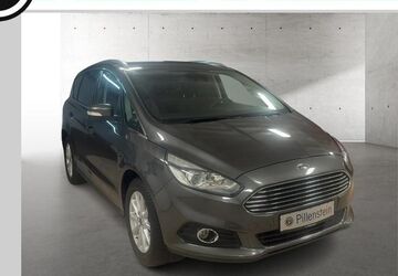 Ford S-Max 44.500 km 15.709 &euro; Fürth 90762