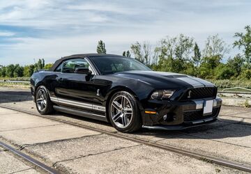 Ford Mustang 36.000 km 46.900 &euro; Fürth 90768
