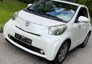 Toyota IQ 90.000 km 5.999 &euro; Nürnberg 90431