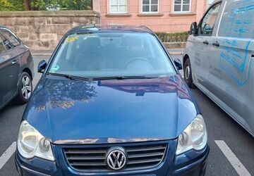 VW Polo 98.450 km 5.000 &euro; Nürnberg 90478