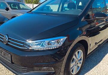 VW Touran 42.412 km 26.499 &euro; Fürth 90765