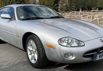 Jaguar XK8 158.831 km 14.900 &euro; Heroldsberg 90526