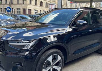 Volvo XC40 46.748 km 29.990 &euro; Fürth ( bei Nürnberg ) 90762