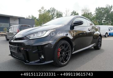 Toyota Yaris 4.263 km 37.900 &euro; Nürnberg 90449