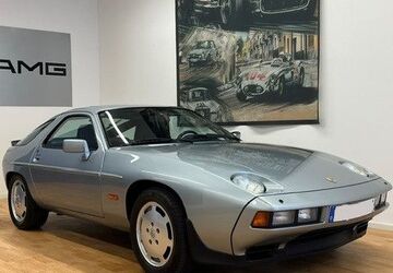 Porsche 928 146.000 km 34.900 &euro; Nürnberg 90411