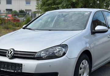 VW Golf 228.000 km 2.690 &euro; Eckental 90542
