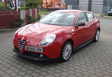 Alfa Romeo Giulietta 82.000 km 10.900 &euro; Fürth 90763