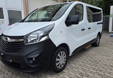 Opel Vivaro 113.000 km 19.500 &euro; Nürnberg 90443