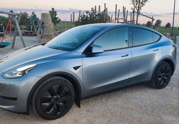 Tesla Model Y 14.000 km 44.900 &euro; Kalchreuth 90562