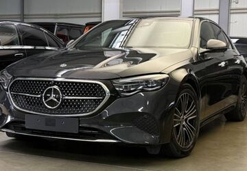 Mercedes-Benz E 200 28.627 km 45.980 &euro; Nürnberg 90491
