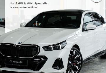 BMW 540 6.431 km 69.999 &euro; Fürth 90763