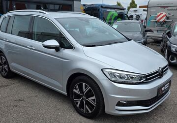 VW Touran 117.946 km 21.490 &euro; Fürth 90763