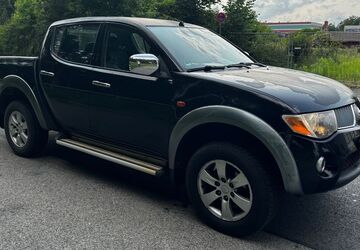 Mitsubishi L200 240.000 km 7.500 &euro; Nürnberg 90475