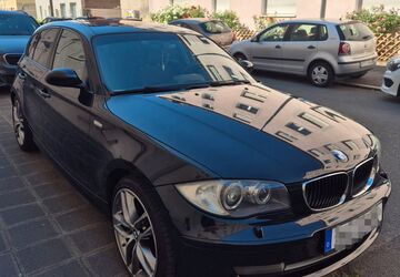 BMW 118 172.000 km 4.990 &euro; Nürnberg 90443