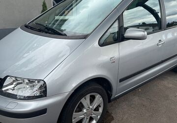 Seat Alhambra 172.000 km 4.950 &euro; Nürnberg 90453