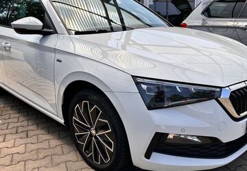 Skoda Scala 214.227 km 8.599 &euro; Zirndorf 90513