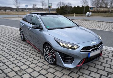 Kia pro ceed / ProCeed 77.500 km 22.490 &euro; Heroldsbach 91336
