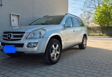 Mercedes-Benz GL 320 296.000 km 7.200 &euro; Erlangen 91052