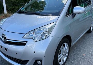 Toyota Verso-S 38.500 km 8.490 &euro; Fürth 90763