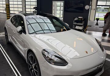 Porsche Panamera 66.600 km 61.990 &euro; Heroldsberg 90652