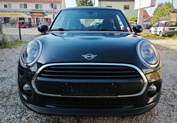 Mini ONE 126.343 km 9.900 &euro; Oberasbach 90522