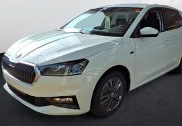 Skoda Fabia 22.362 km 19.550 &euro; Fürth 90763