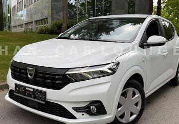 Dacia Sandero 65.000 km 9.900 &euro; Nürnberg 90431