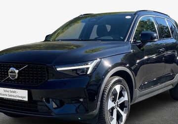 Volvo XC40 16.530 km 34.490 &euro; Nürnberg 90471