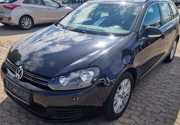 VW Golf 99.000 km 3.980 &euro; Nürnberg 90427