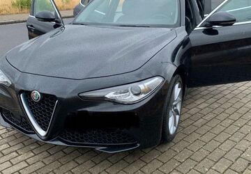 Alfa Romeo Giulia 150.500 km 18.000 &euro; Nürnberg 90491