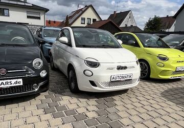 Fiat 500 19.265 km 13.999 &euro; Röthenbach a. d. Pegnitz 90552