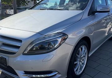 Mercedes-Benz B 180 83.450 km 11.950 &euro; Fürth 90763