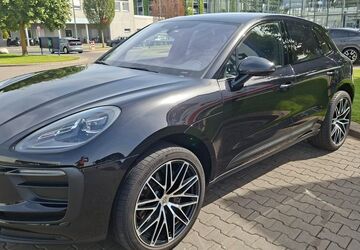 Porsche Macan 117.000 km 44.000 &euro; Nürnberg 90451