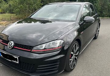 VW Golf 74.000 km 16.999 &euro; Roßtal 90574