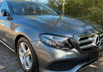Mercedes-Benz E 220 110.000 km 19.800 &euro; Veitsbronn 90587