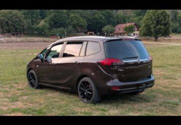Opel Zafira 97.000 km 5.100 &euro; Stein 90547