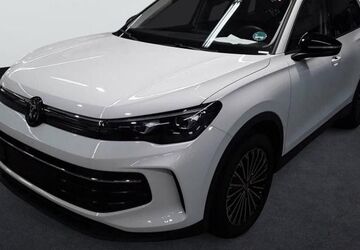 VW Tiguan 18.903 km 34.909 &euro; Höchstadt an der Aisch 91315