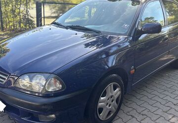 Toyota Avensis 78.000 km 4.300 &euro; Wendelstein 90530