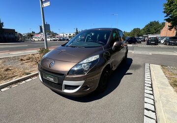 Renault Scenic 144.000 km 3.990 &euro; Nürnberg 90449