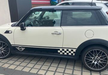 Mini Cooper 232.000 km 2.690 &euro; Veitsbronn 90587