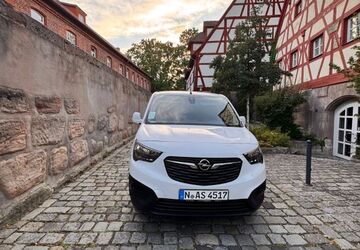 Opel Combo 147.000 km 7.000 &euro; Nürnberg 90478