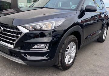 Hyundai TUCSON 70.000 km 13.990 &euro; Nürnberg 90431